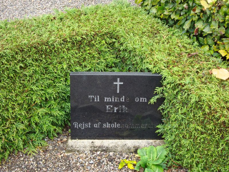 Erik.JPG